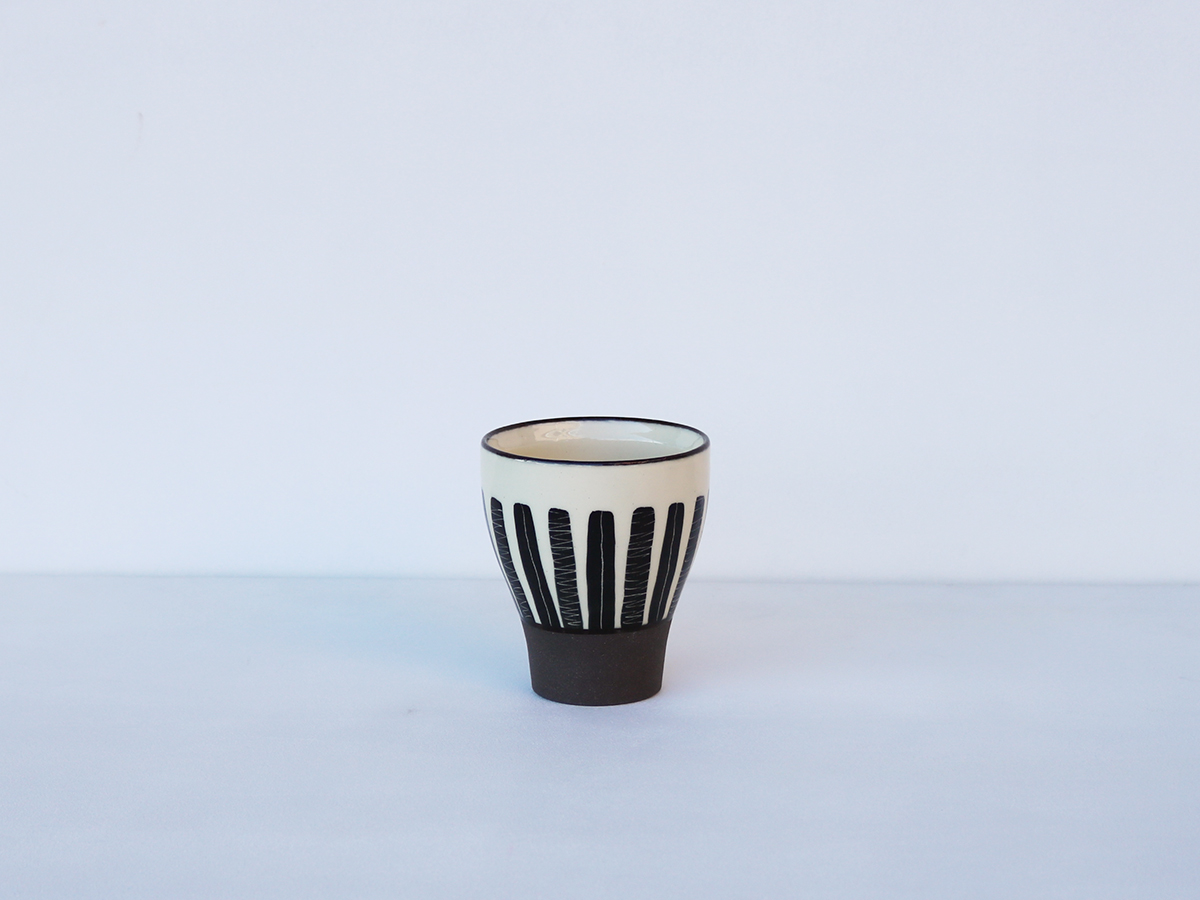 モノクローム カップ 波佐見焼