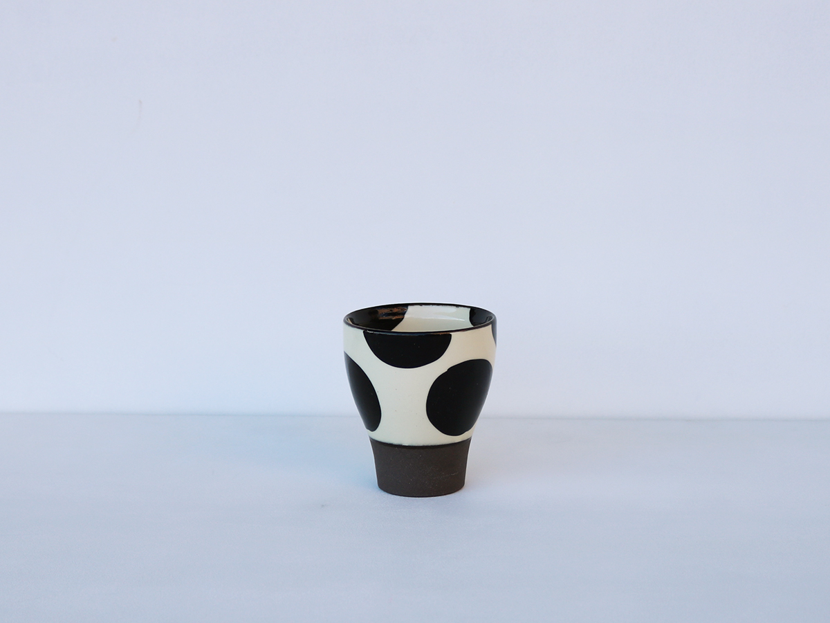 モノクローム カップ 波佐見焼