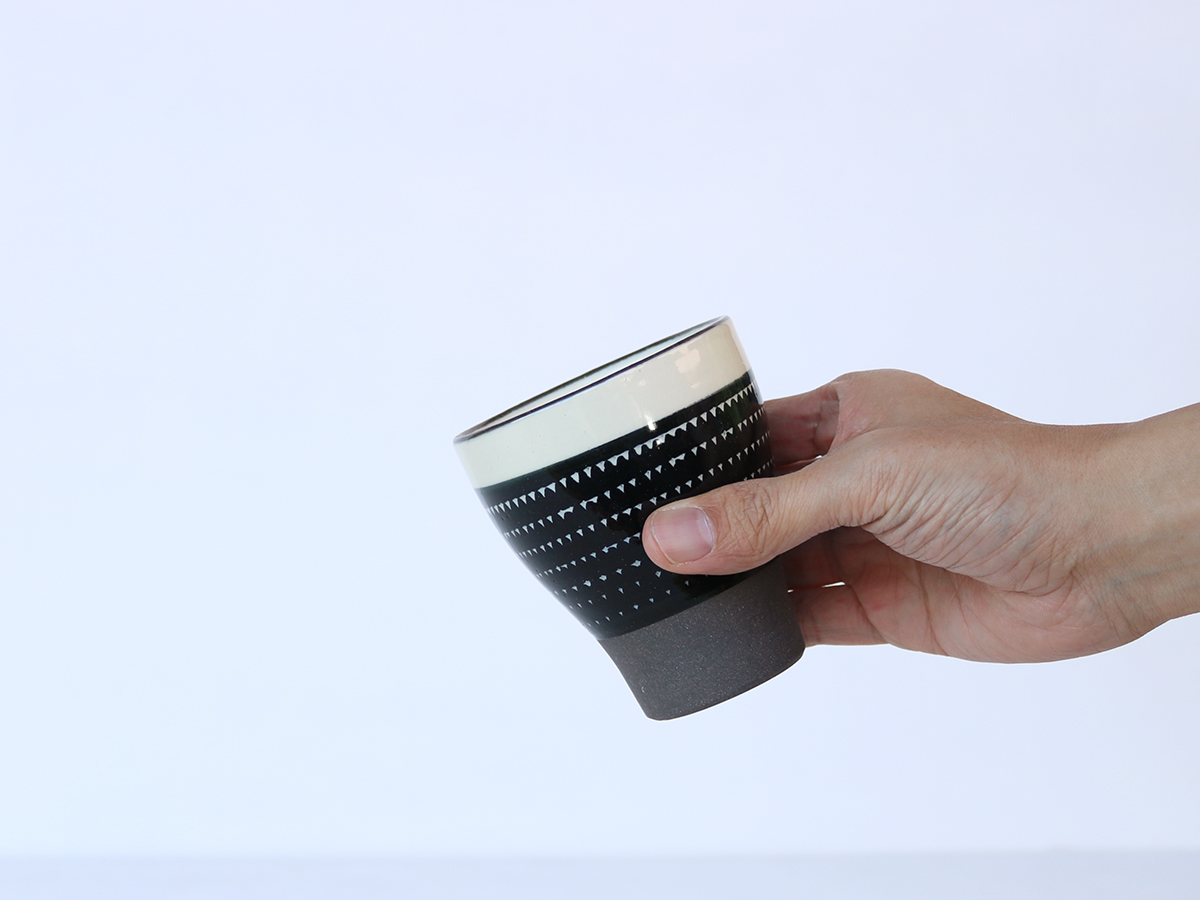 モノクローム カップ 波佐見焼