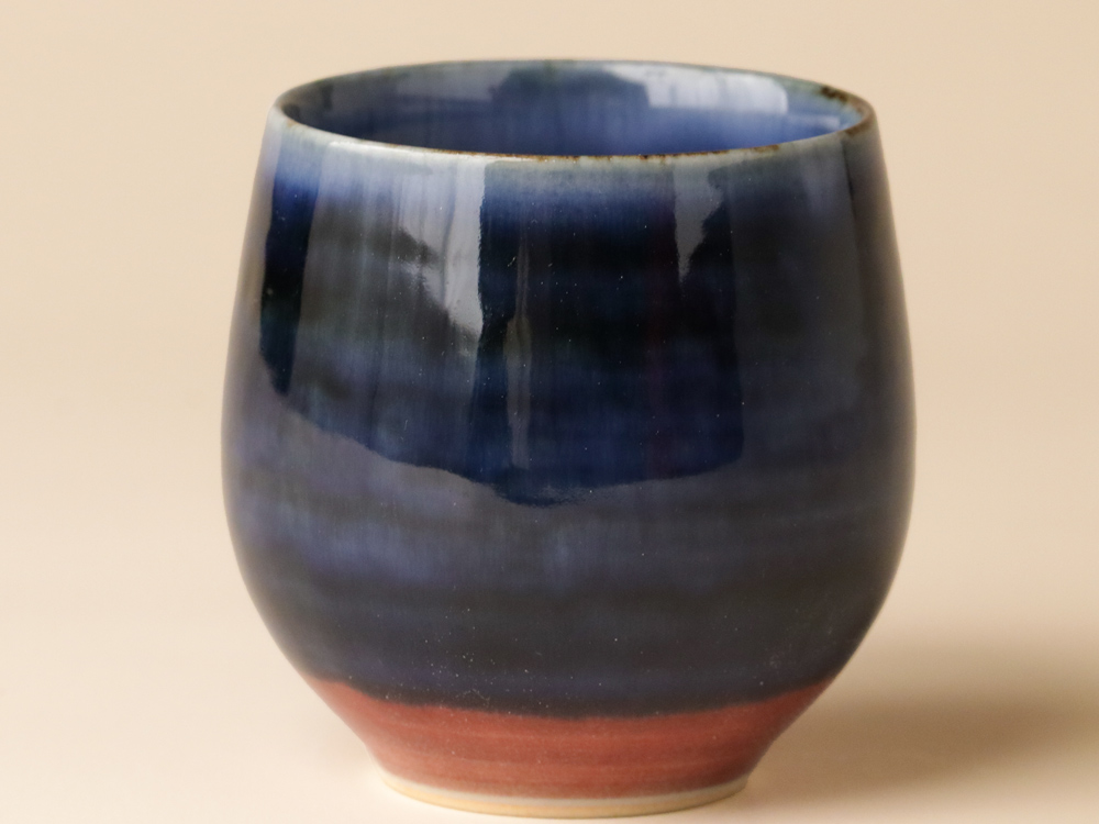 安南 ゴス巻 / 太十草 湯呑み 波佐見焼