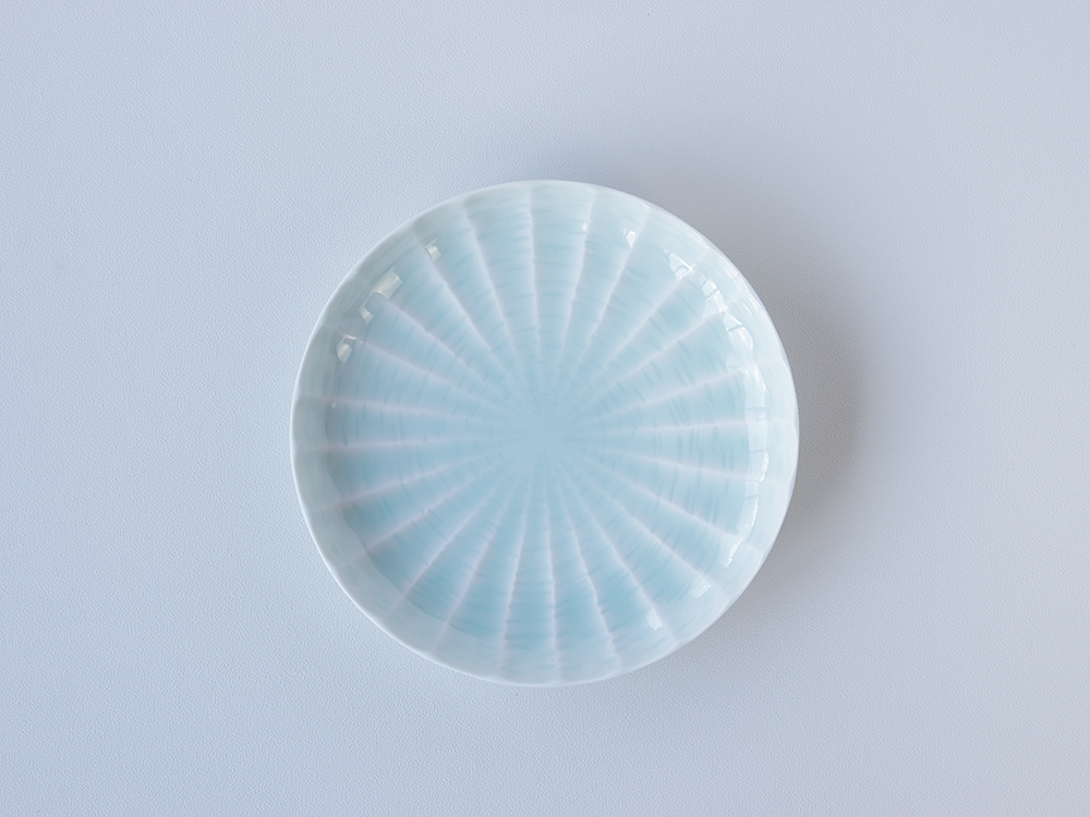 デッドストック】青白磁 菊型皿 小 有田焼 デッドストック】青白磁 菊型皿 小 有田焼