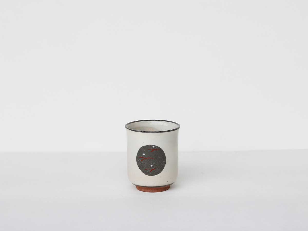 【デッドストック】 倉庫から発掘した素朴な湯呑 波佐見焼（粉引丸紋小コップ小）
