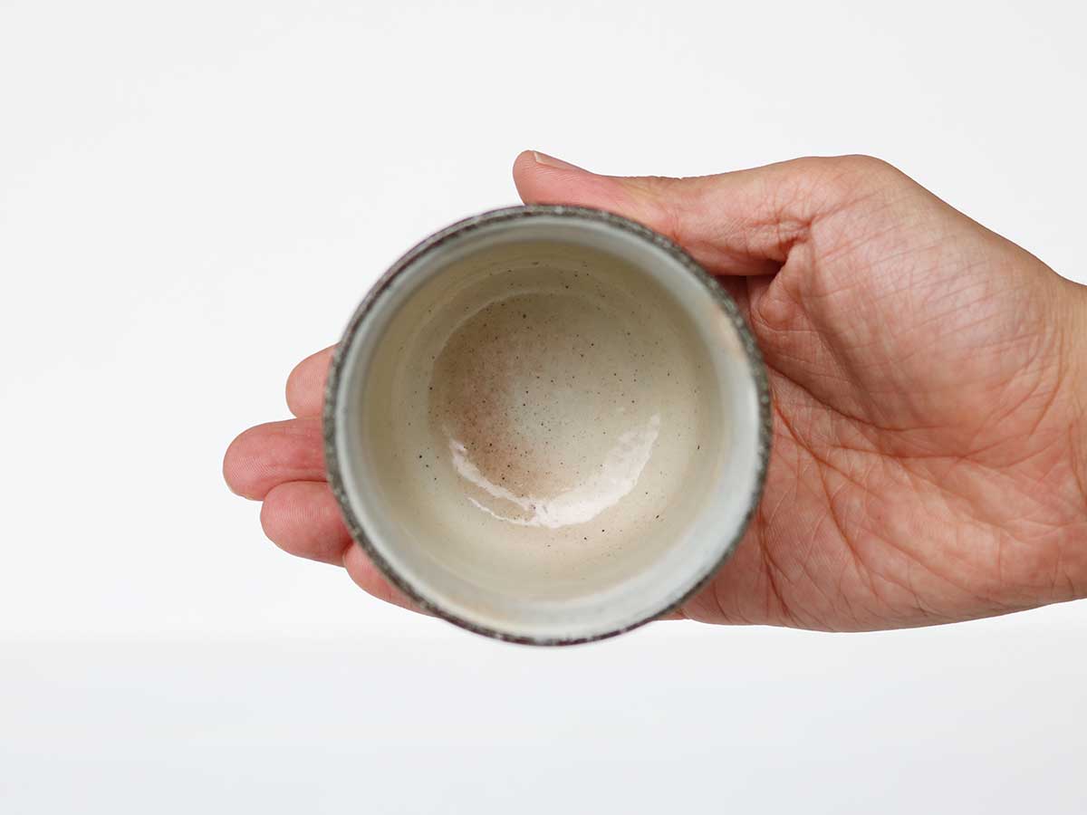 【デッドストック】 倉庫から発掘した素朴な湯呑 波佐見焼（粉引丸紋小コップ小）