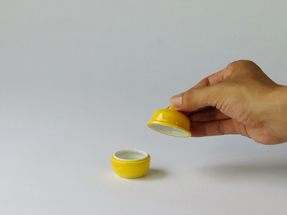 デッドストック 鈴型 蓋物 有田焼