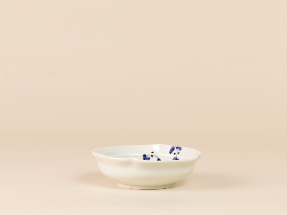 サビ唐草リーフ 四方なぶり小鉢 有田焼