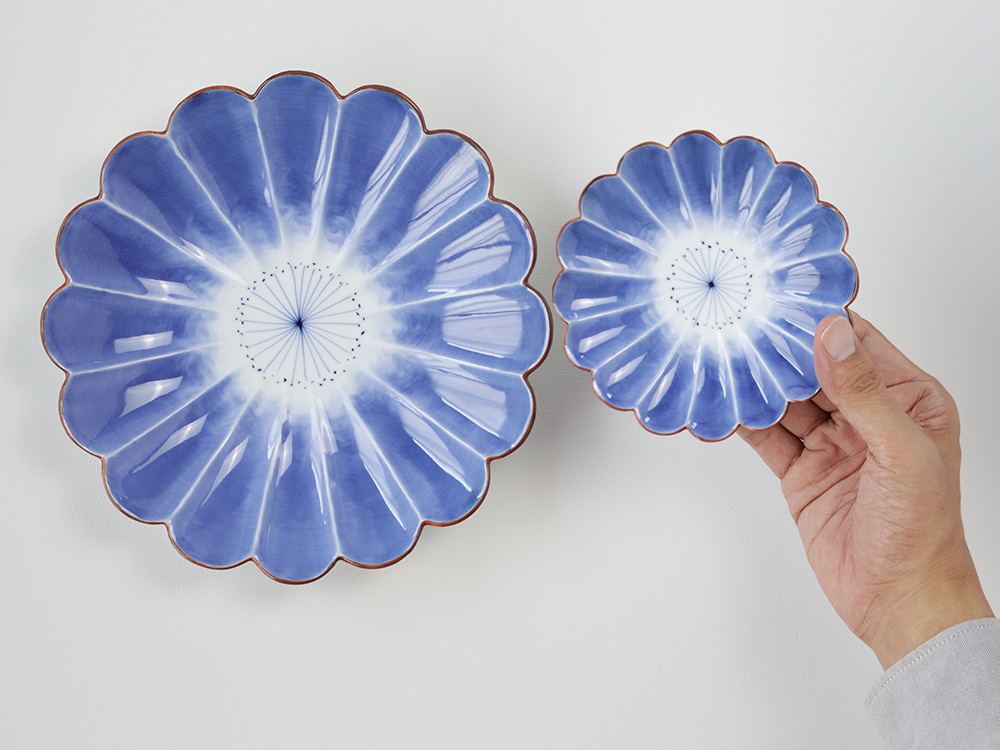 呉須 菊皿 小 波佐見焼