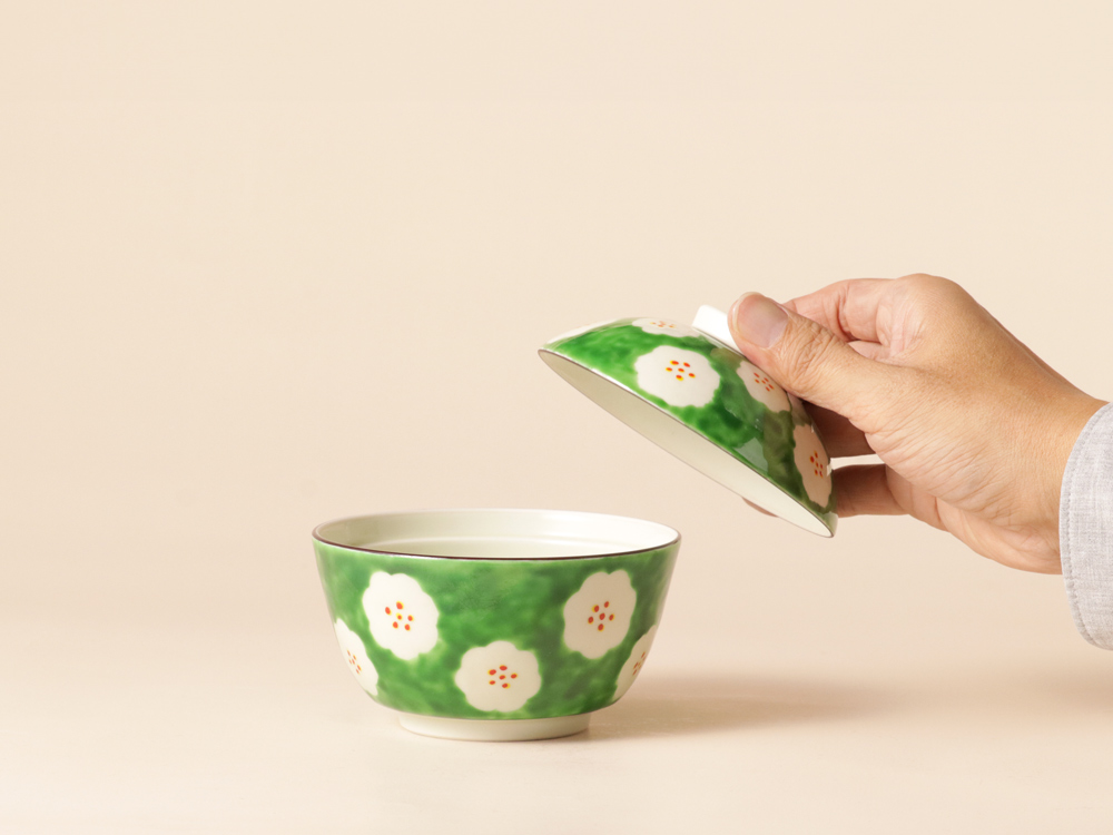 デッドストック 緑釉 梅紋 蓋付き お茶碗 有田焼