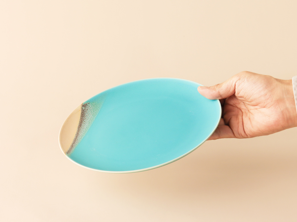 掛け分け ベージュ×トルコブルー プレート皿 中 波佐見焼