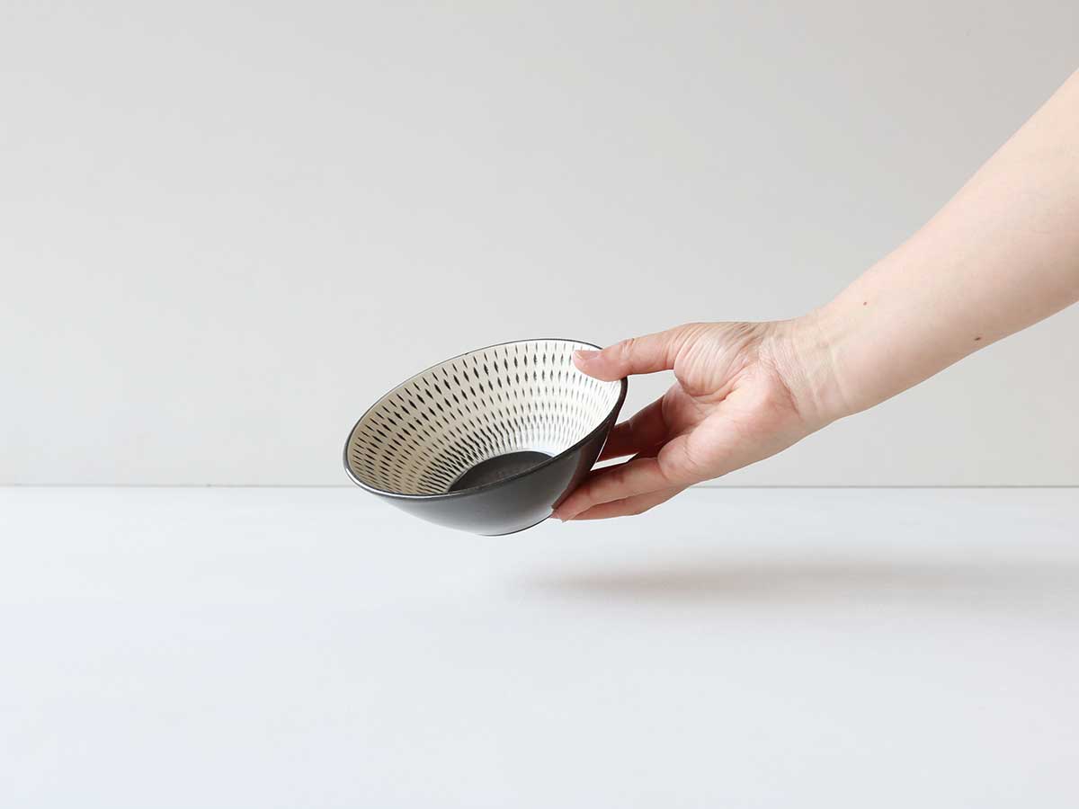 黒陶 飛びかんな 反り鉢 小 波佐見焼