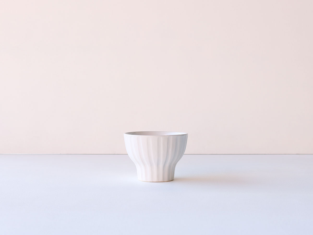 ホワイト / アメ釉 しのぎ 高台仙茶 波佐見焼
