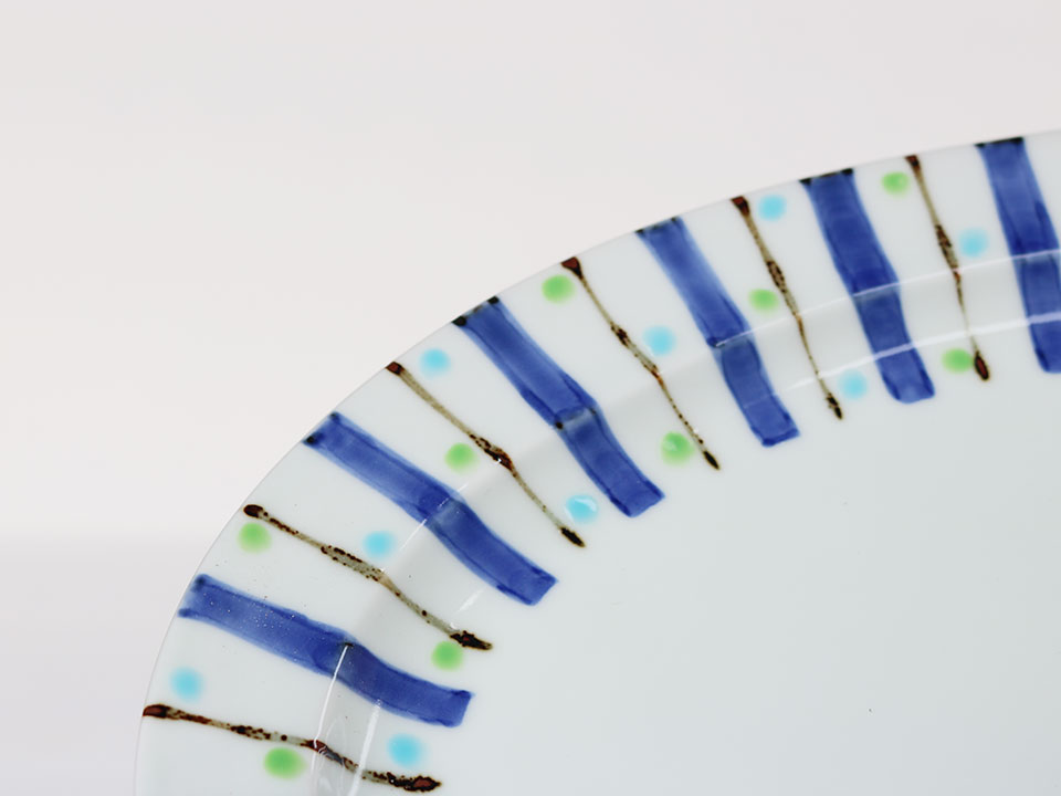 染錦 濃十草 楕円プレート小 有田焼