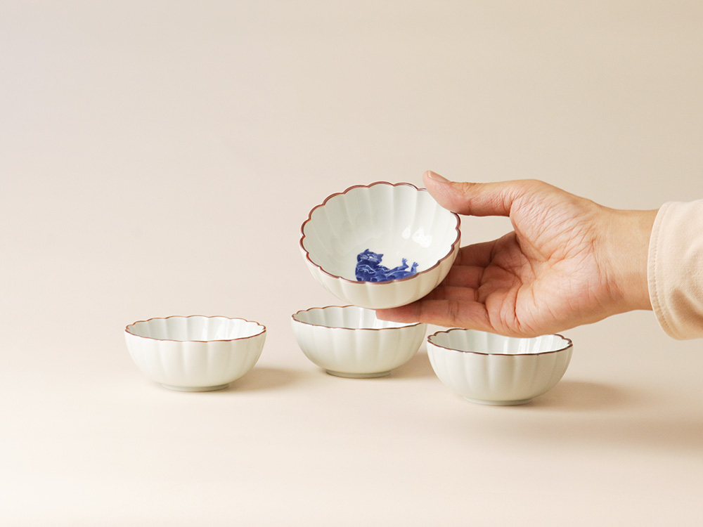 ネコ 菊小鉢 波佐見焼 | ねこ 猫