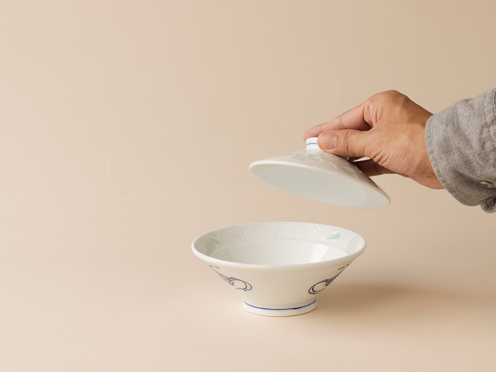 デッドストック 青白磁 彫蓋物 有田焼