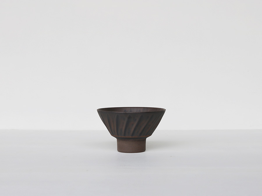 ねじり縞 金彩釉 茶碗(殿椀 / 姫椀) 波佐見焼