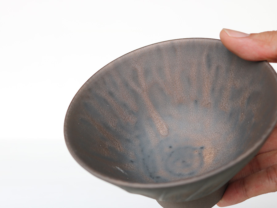 ねじり縞 金彩釉 茶碗(殿椀 / 姫椀) 波佐見焼